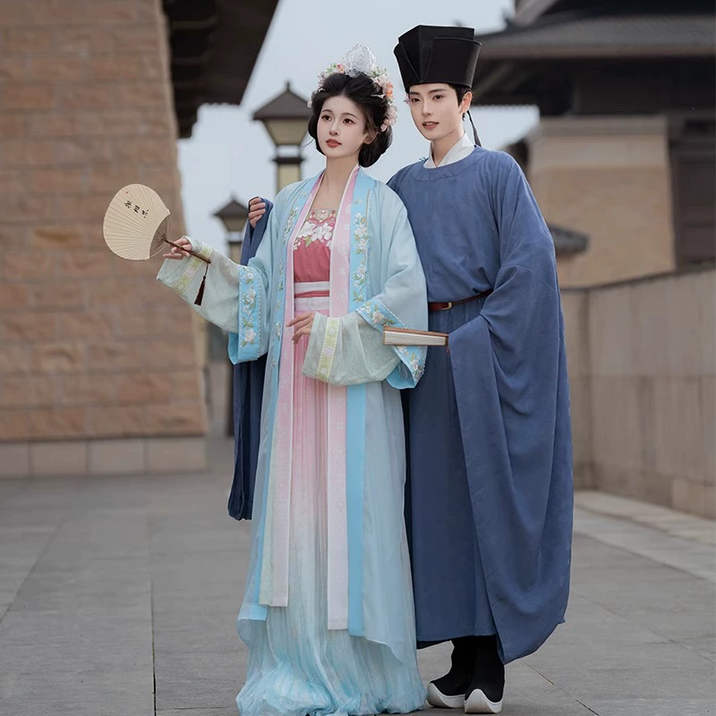 Аутентичный оригинальный Hanfu 2025, новый стиль, мужская и женская пара, вышитый халат в стиле династии Сун, с круглым вырезом, длинная сухая плиссированная юбка храма.