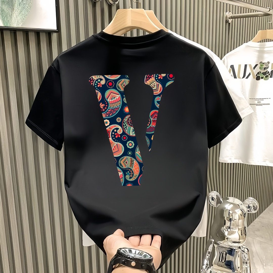 검은색