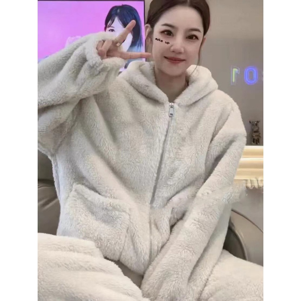 White hooded suit [original genuine]