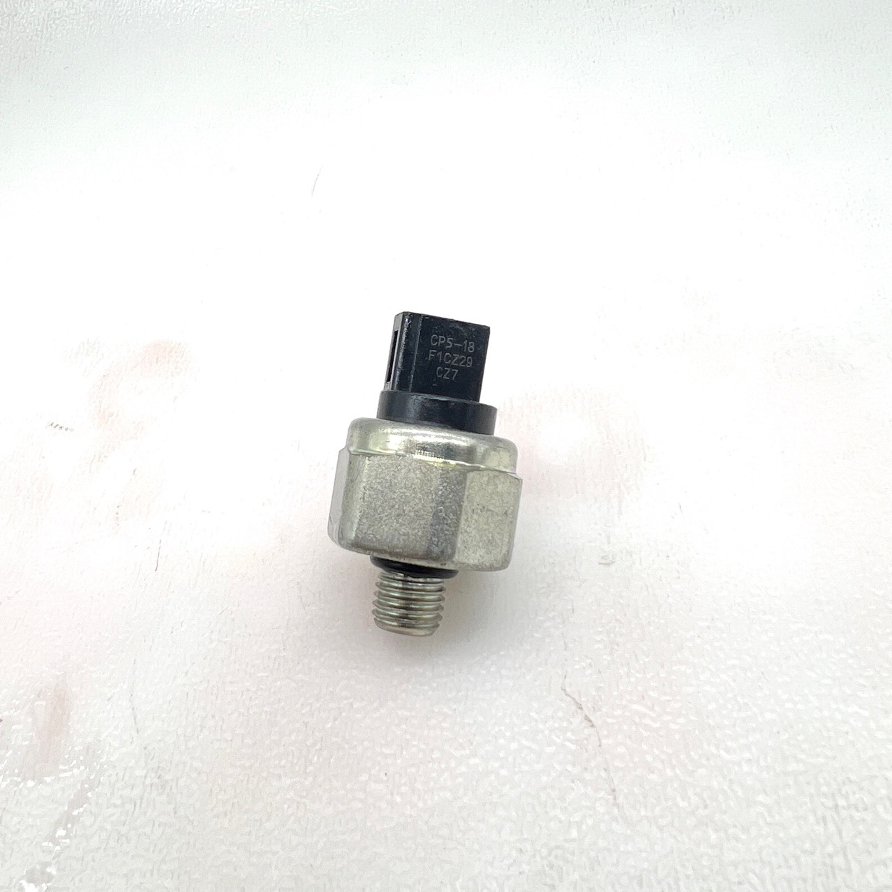 Cp5-18 Pressure Sensor Pressure Switch for Nissan Cp518