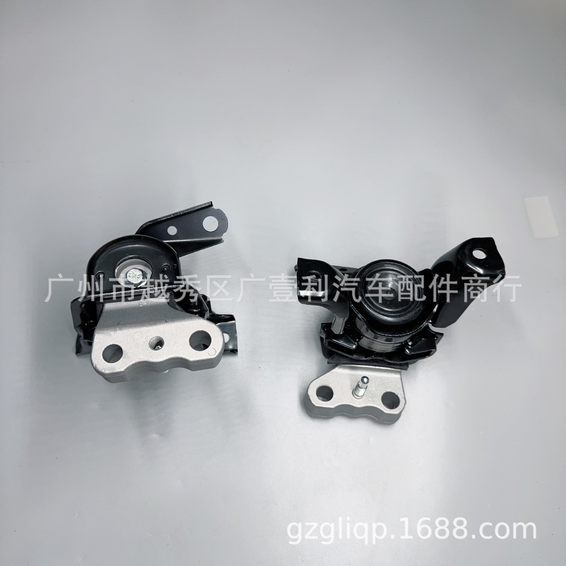Apply 12305-37050 ZRR70 ZRR80 NOAH right foot glue