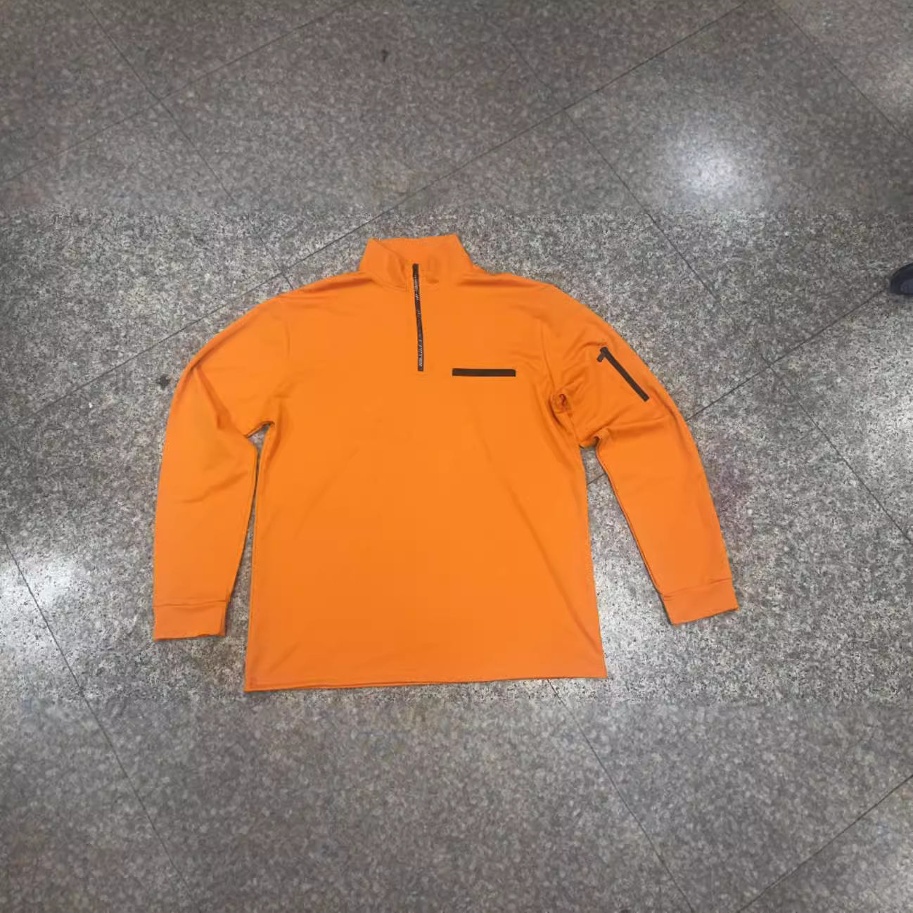 Polo deportivo para hombre con cremallera en el brazo, venta rápida de Amazon, primavera y otoño, transfronterizo, 2024