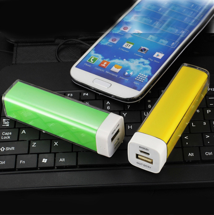 Mini sección única tesoro de carga 2600 mAh mini mini compacta fuente de alimentación portátil regalos impresos LOGO fabricantes al por mayor