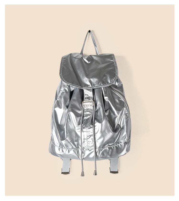 Korean version shiny silver drawsring high-end feel, ligh ravel large capaciy backpack, universiy women's_voghion.com