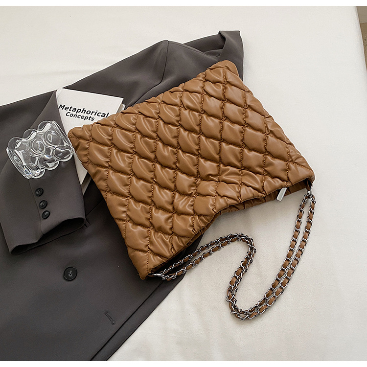 Große Gesteppte Tragetasche Für Damen Geräumige Lingge Schultertasche_voghion.com
