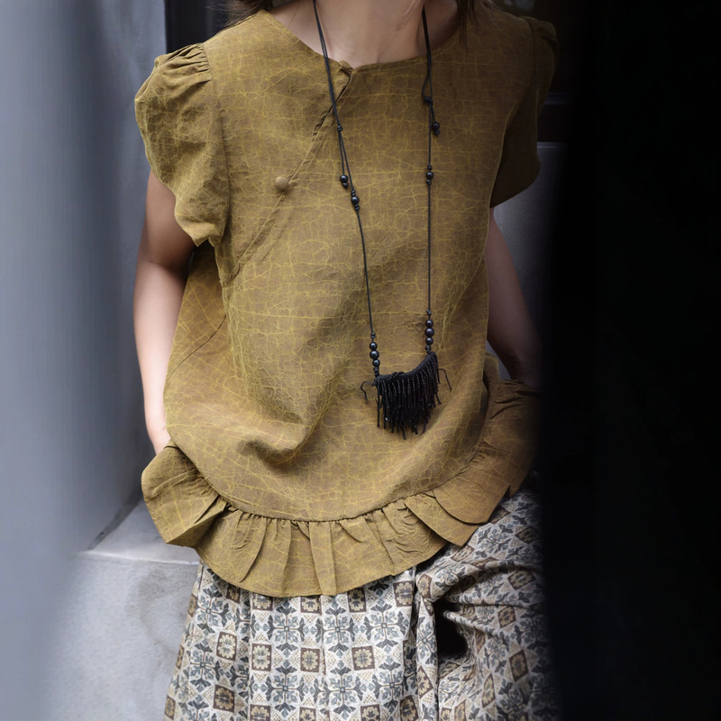 Summer Style New Chinese-Style Mulberry Silk Turtle Pattern Vintage French-Style Shirt with Back Buttons, Puff Sleeves, and Ruffled Hem