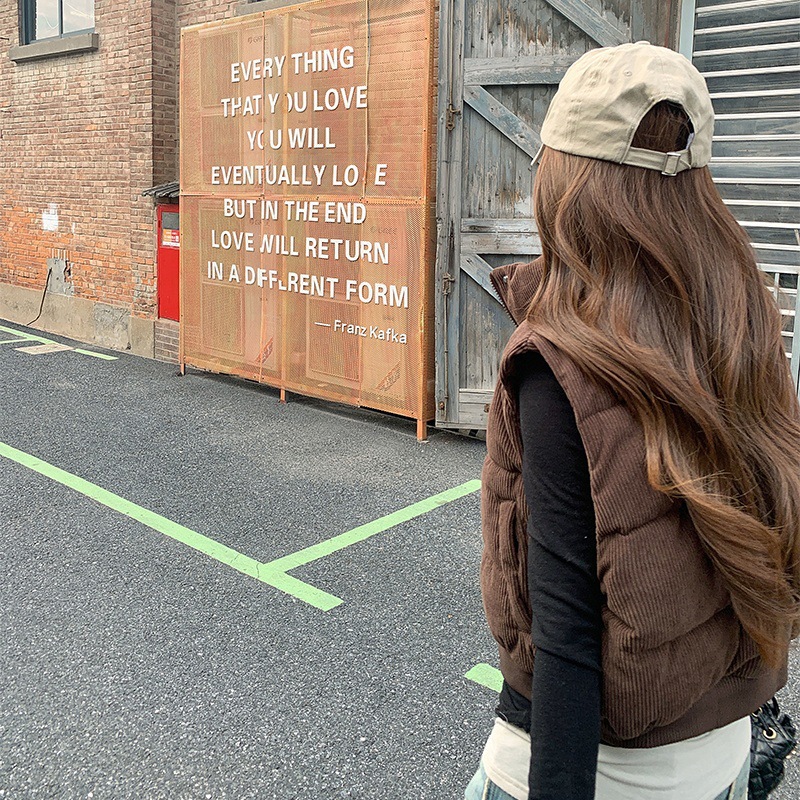 Comercio exterior de lana de pluma de algodón chaleco de mujer otoño y invierno de 2025 nuevo estilo coreano holgado chaleco de hombro de clip de caballo chaqueta