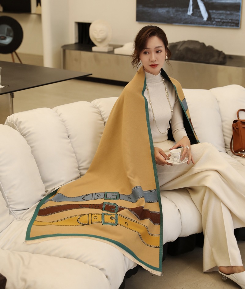 스트라이프 그린