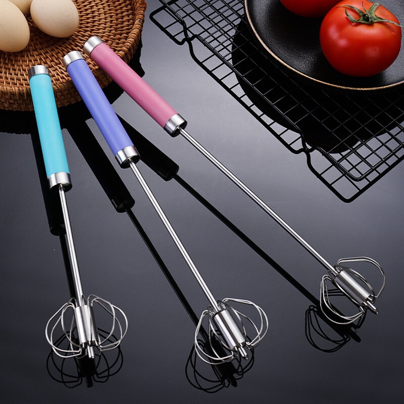 Semi-automatic hand-cranked egg beater, labor-saving household baking tool for quickly whipping cream