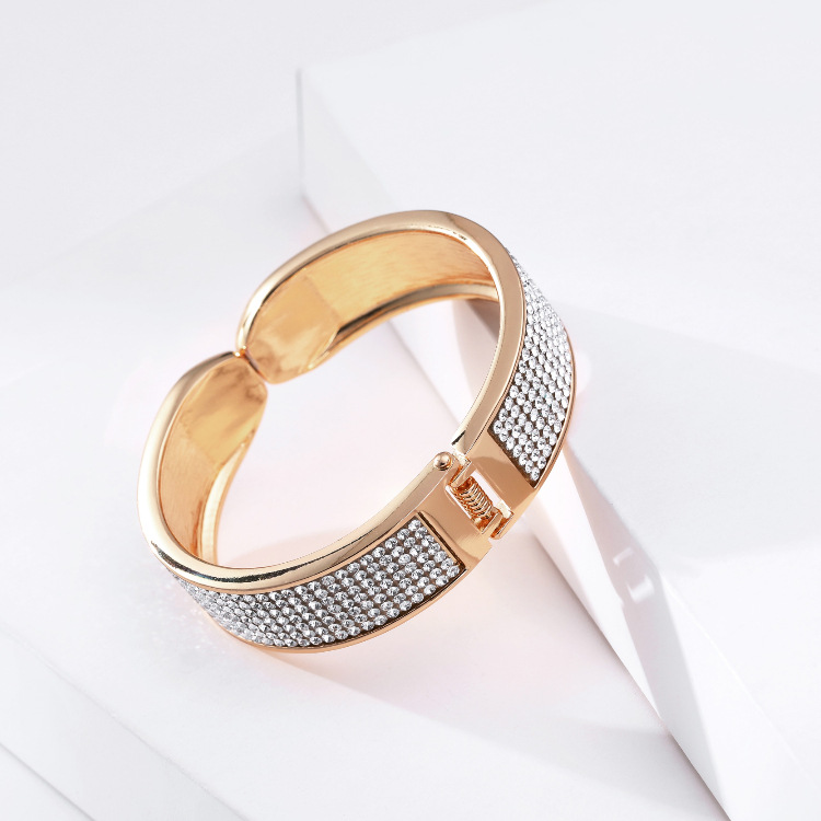 European And American Entry Lux Full Diamond Spring Open-ended Bracelet Women's Fashion High-grade Alloy Bracelet display picture 5