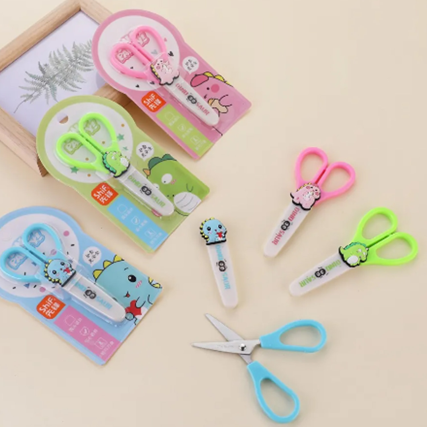 꼬마공룡 가위 [랜덤]