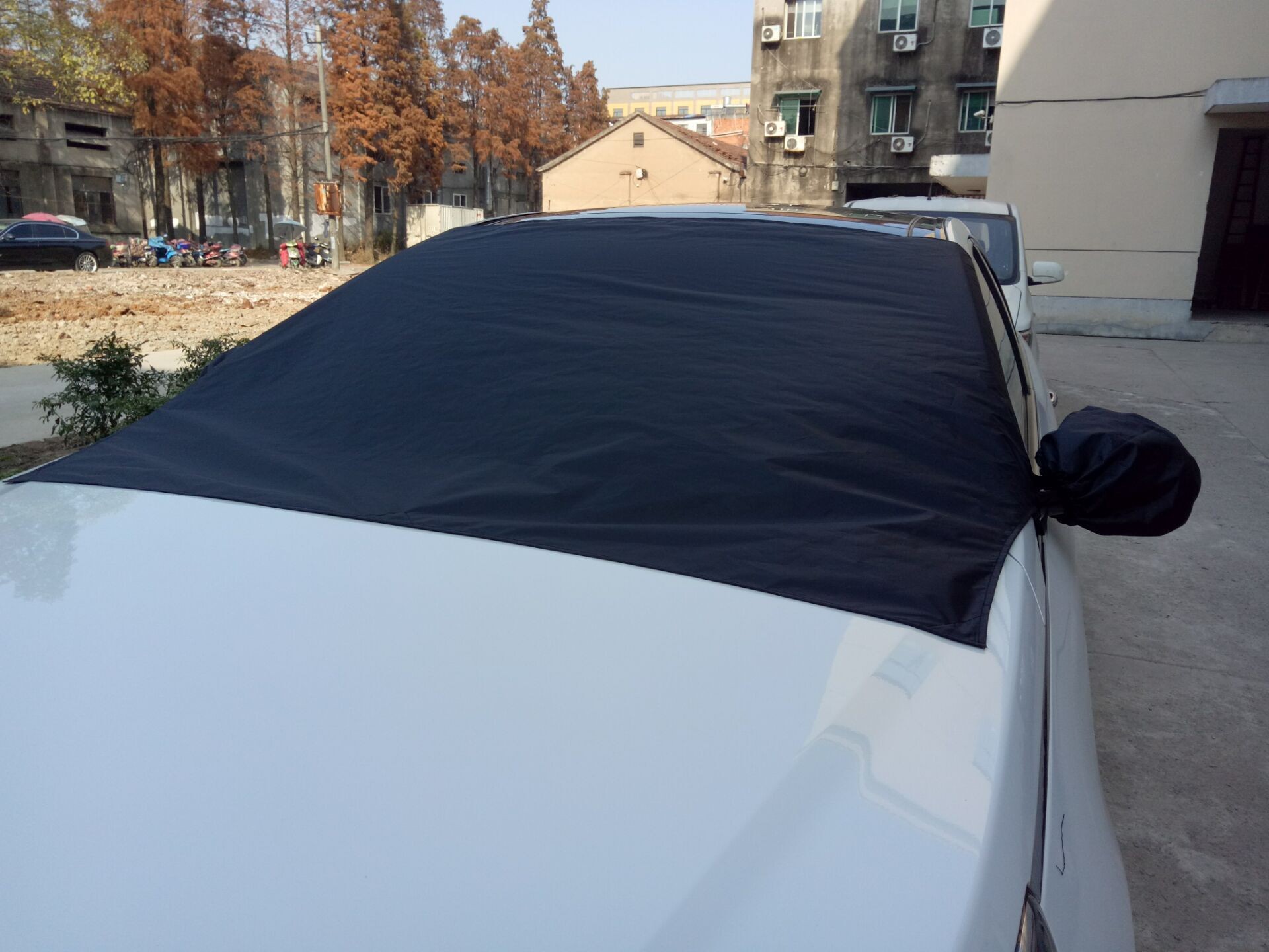 Black Car Glass Cover with Mirror Cover, Front Windshield Cover, All-Season Anti-Freeze Half Car Cover