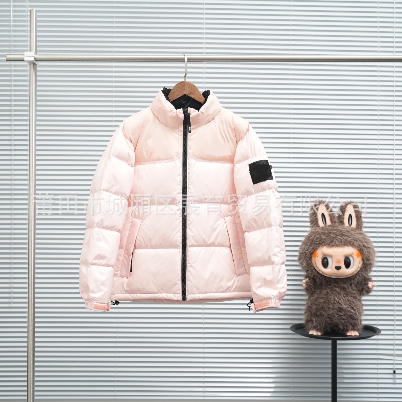 Beijiao2026 otoño y invierno nuevos productos Beijiao1996 cara brillante gran chaqueta de plumón a cuadros temperamento de pan cálido