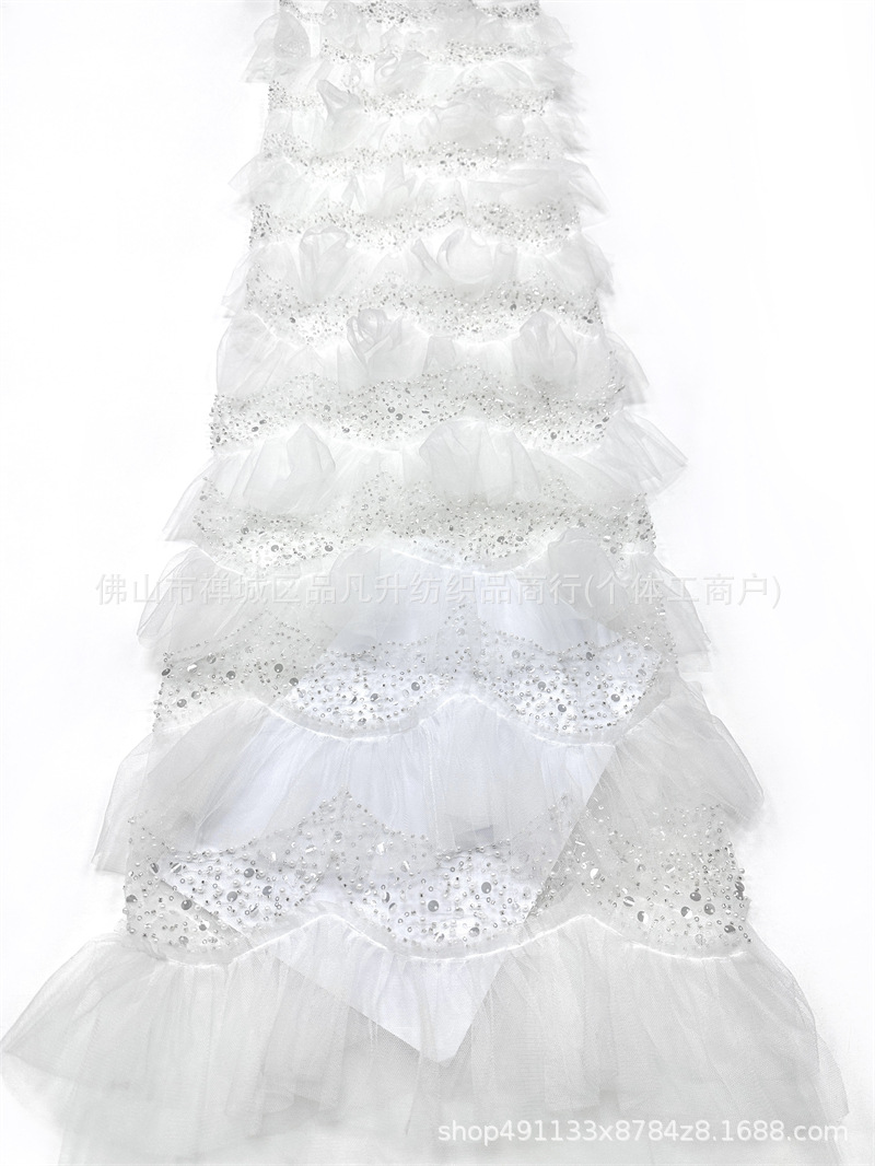 Falda de pastel laminada hecha a mano hilo de malla de perlas ligero lujoso vestido de aire de hadas de estilo de moda alta tela de vestido