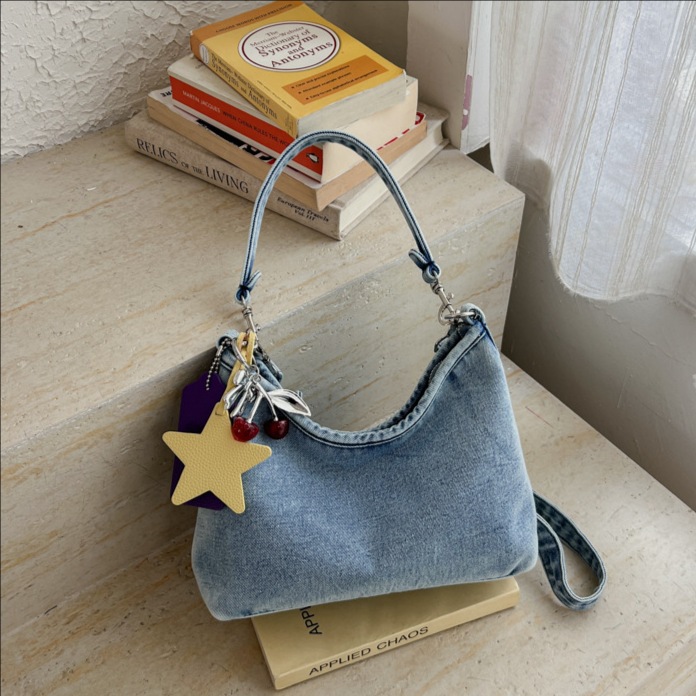 Casual and Stylish Single-Shoulder Underarm Bag 2026 New Retro Trendy Niche Crossbody Bag Unique Dumpling Bag
