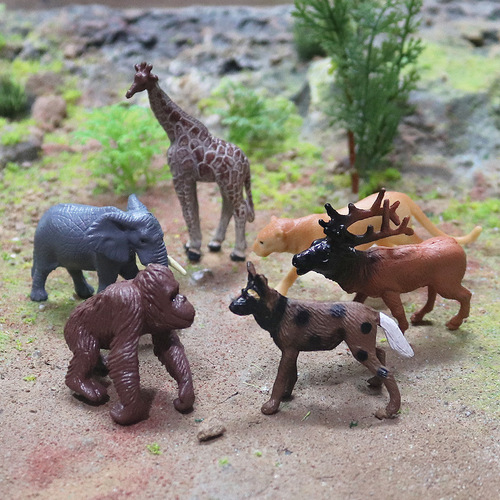 Cross-border simulation mini wild grassland animal set giraffe orangutan elephant lion wild dog deer model toy