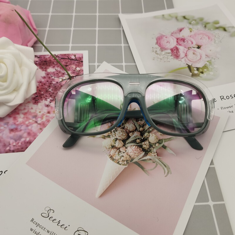 Welder glasses goggles anti-glare UV labor protection transparent anti-splash sunglasses goggles mask special for protection
