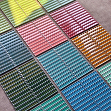 墨绿色细长条马赛克瓷砖餐饮酒店背景墙浴室圆弧包柱子条形筷子砖