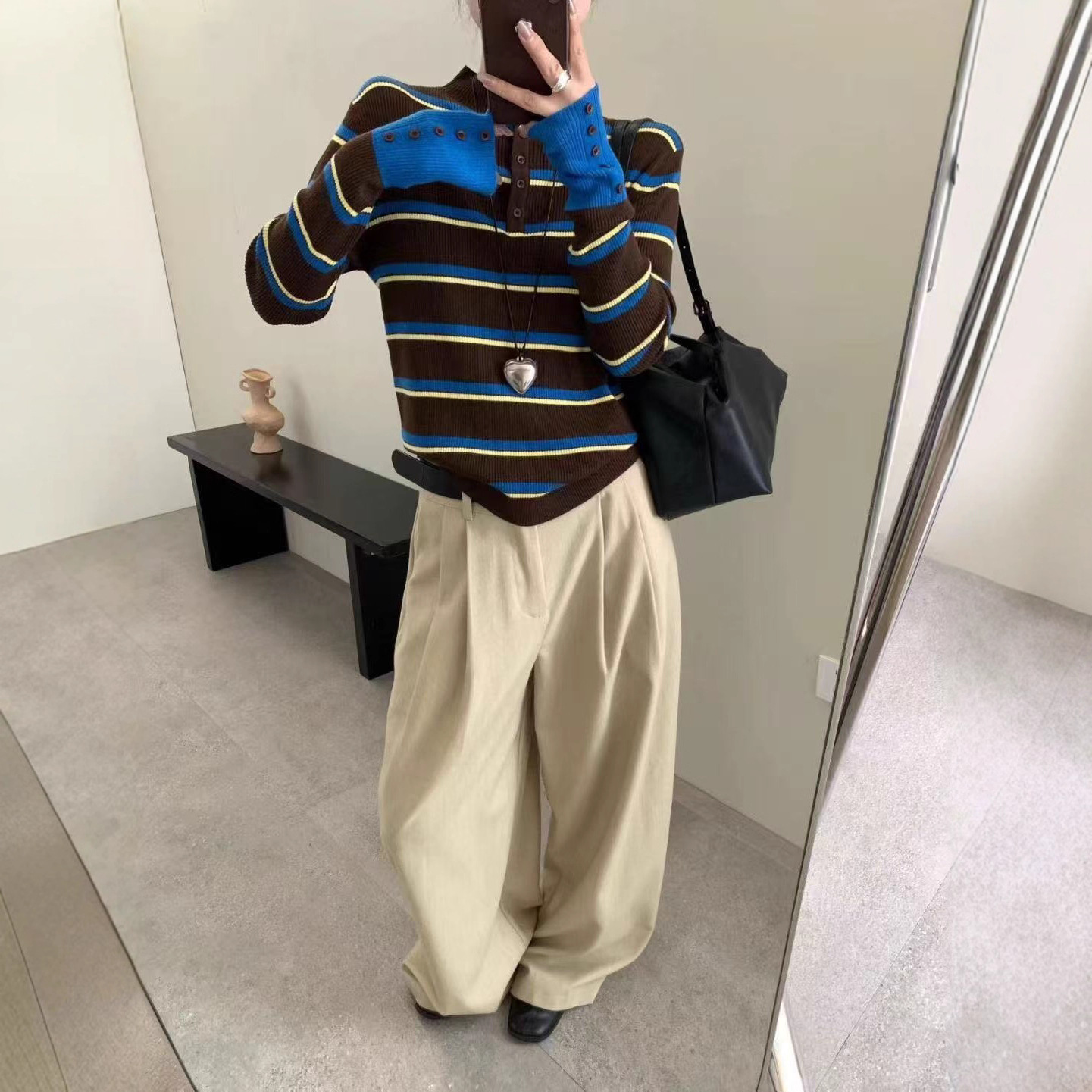 2025秋冬条纹撞色针织衫韩系通勤长袖高级感打底衫流行套头上衣女