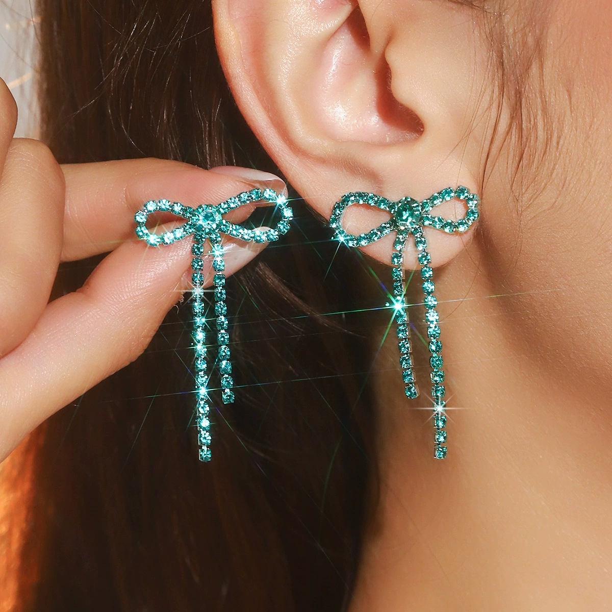 Серьги DINGKA бант с rhinestone, медь с серебряным покрытием, 4.4×2.7 см, 7.3 г