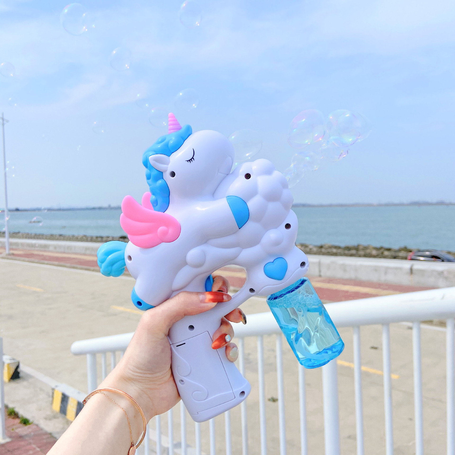 抖音網紅款彩虹pi泡泡機全自動泡泡槍少女心兒童吹泡泡跨境專供