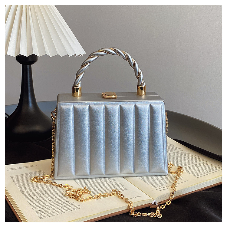 438g Weight Synthetic Leather Lining Material Sewing Thread Fashion Element Lock clasp Closure Type Single Shoulder Strap Strap Type Shoulder Bag Bags Type Holiday, Travel, Shopping Occasion PU Material Solid Color Pattern All Seasons Season Women's Gender Elegant, Streetwear Style Square Shape Medium Size Women's Medium PU Solid Color Elegant Streetwear Sewing Thread Square Lock Clasp Shoulder Bag 9
