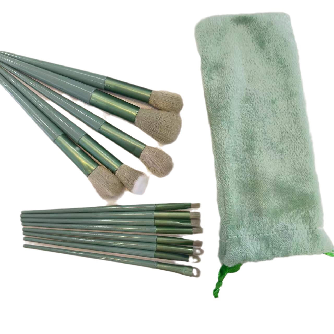 Al por mayor nuevo 13 cuatro estaciones verde maquillaje cepillo conjunto polvo suelto suave pelo maquillaje herramientas ventas directas de la fábrica