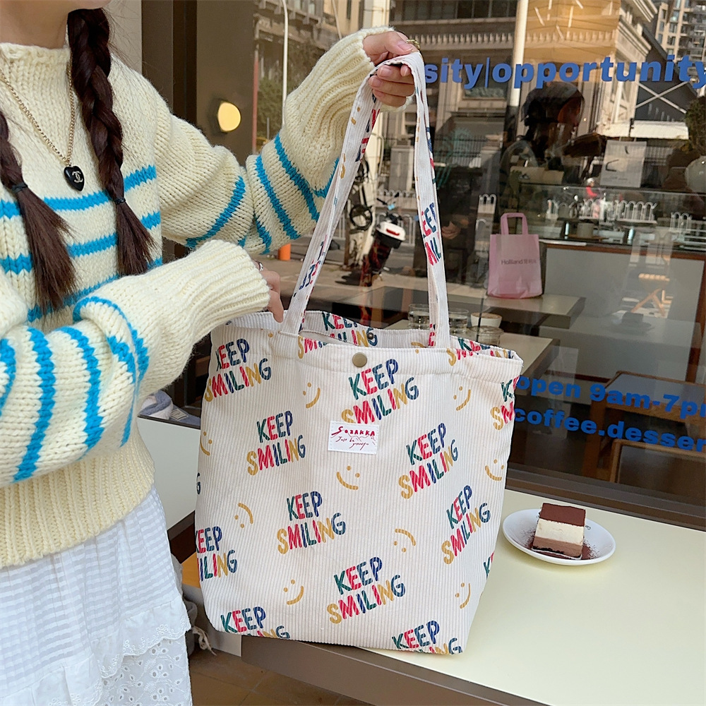 310241 Autumn and Winter single-shoulder bag, large capacity handbag, student cloth bag, 2023 Artistic women's Bag, Casual bag Application Scenario