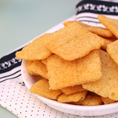 Bulk wholesale spicy crispy snack for leisure food, KTV tea rooms, bars, snacks, small shops, snack stalls, wholesale