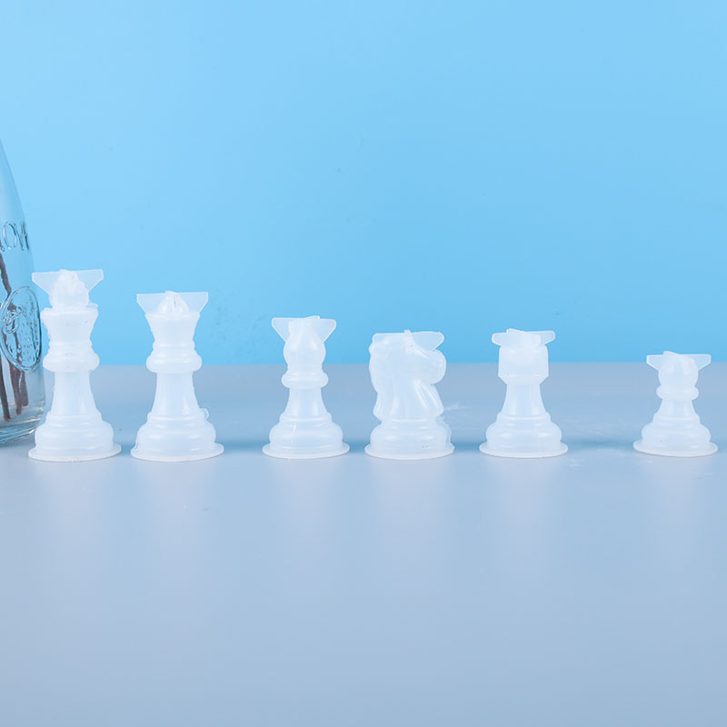 diy象棋水晶滴胶模具 镜面立体国际象棋镜面硅胶树脂模具