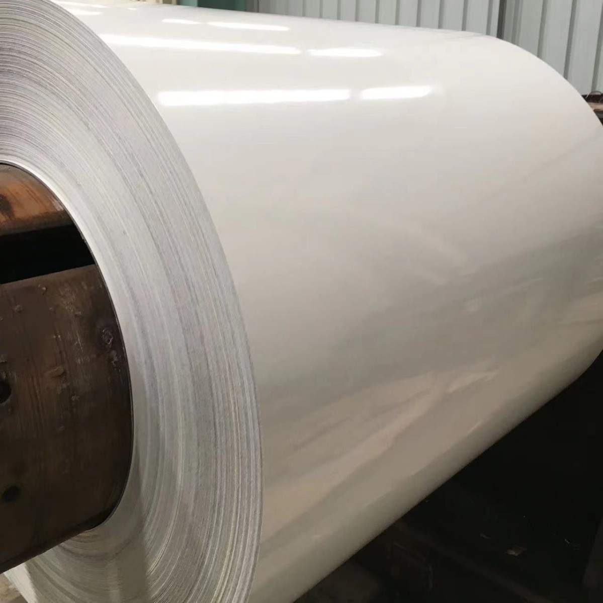 水性涂料耐300度高温，大于30分钟！