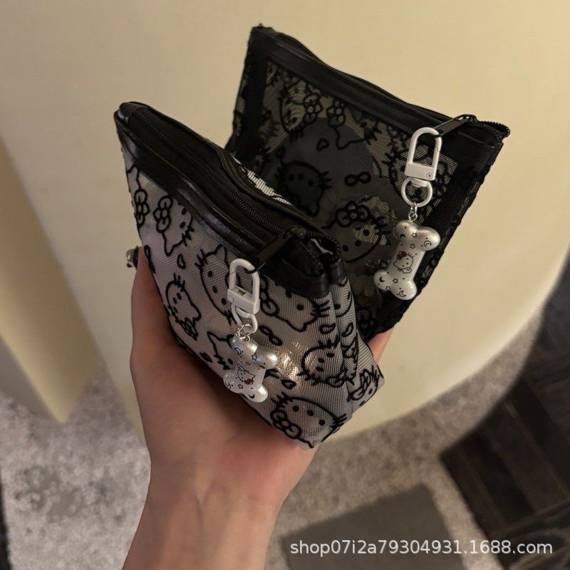Cute flocked mesh kitty portable storage bag makeup bag, practical and dirt-resistant large-capacity touch-up bag for outings