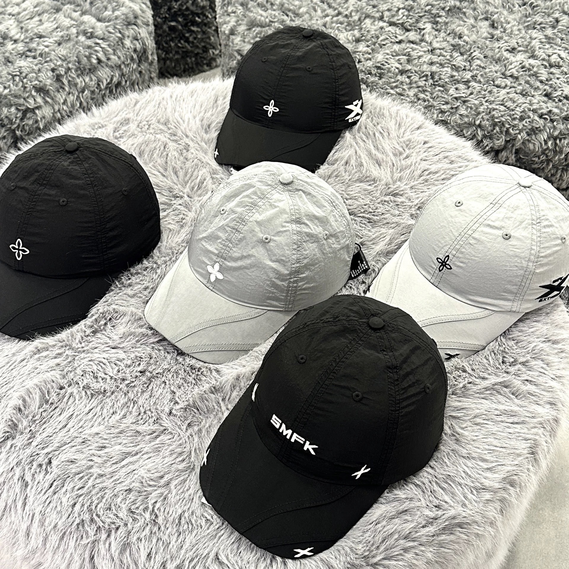 재고 YSMFK 미래 폭풍 X 궁극적 인 울트라 라이트 야구 모자 십자형 문자 씻은 그늘 모자
