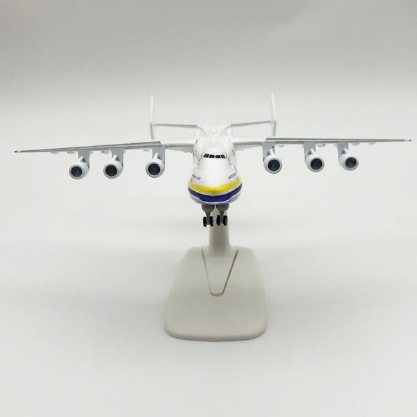 Airplane model