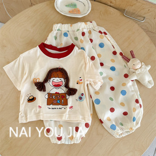 �������b�ļ��¿����r��Ů�����������·����e�\�Ӄ�ͯ���b�羳