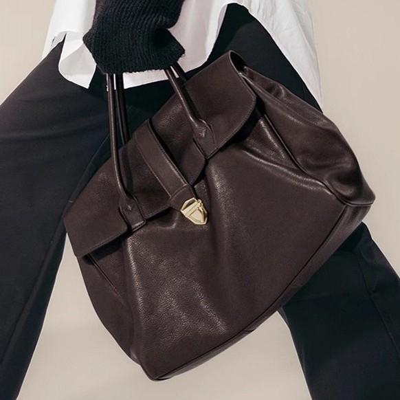 2025新款裘真手提公文包女士真皮复古大容量通勤头层植鞣牛皮包包