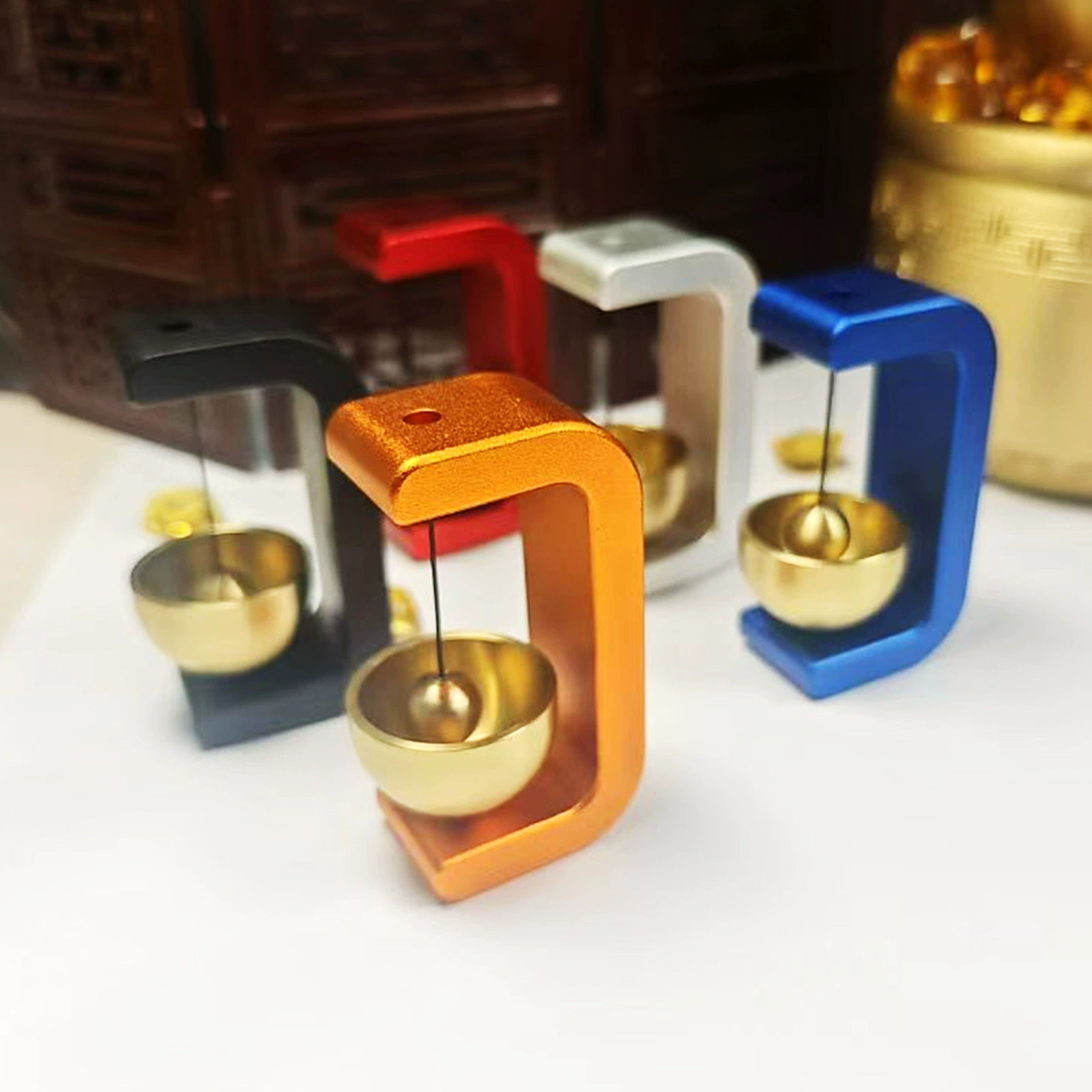 Дверной звонок допамина Дверной колокольчик сосет дверь, чтобы войти в дом