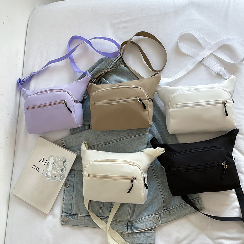 2024 New Cross body Solid Color Simple Shoulder Commuter Versatile Large Capacity Couple Casual Small Square Bag_voghion.com