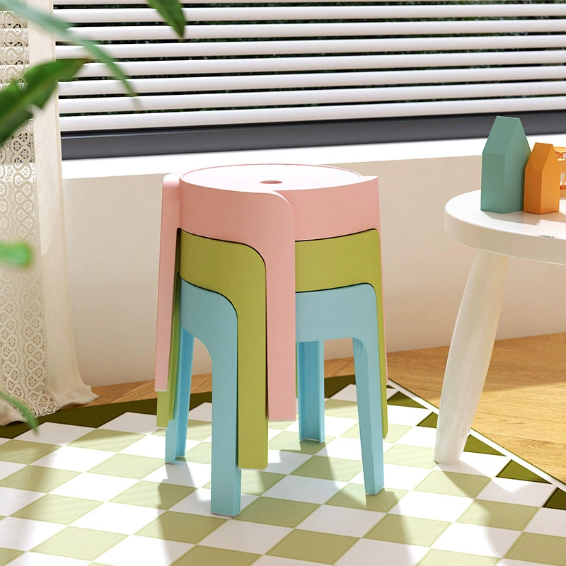 Маленький табурет Штабелируемый утолщенный популярный в Интернете маленький пластиковый низкий табурет Табурет для смены обуви Бытовая гостиная Детский стул Скамья оптом
