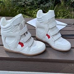 韩版欧货2025新款拼色头层牛皮魔术贴小个子内增爆款秋季女士靴子
