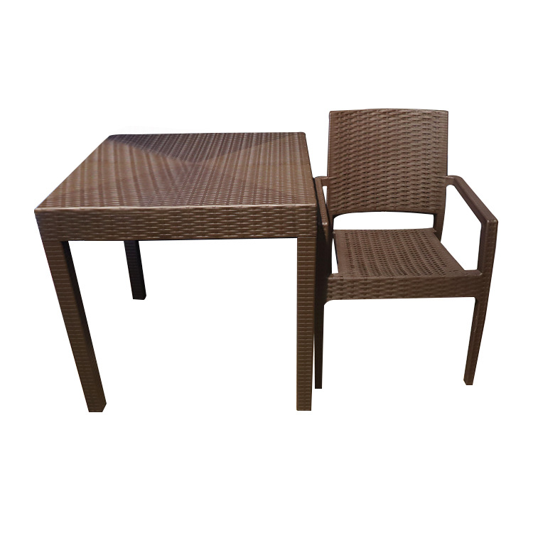 Silla de comedor de rattan exportada reposabrazos silla de caña ligera de lujo alta sensación de mesa de comedor respaldada