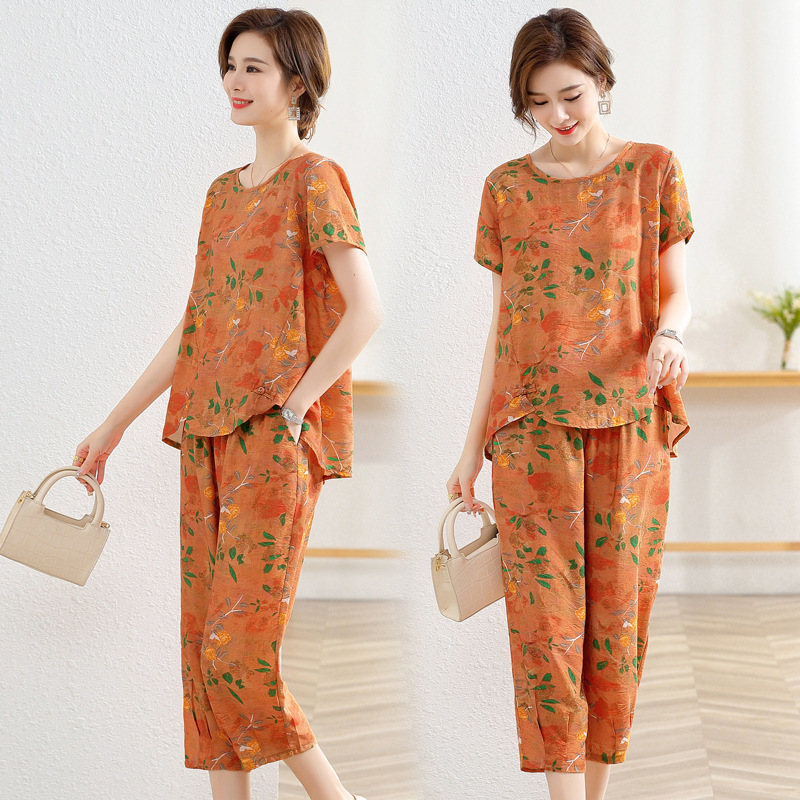 Young Grandma's Summer Short-Sleeved Suit for Women, Middle-Aged and Elderly T-Shirt Tops, Stylish Mom Two-Piece Set, Elderly Clothing