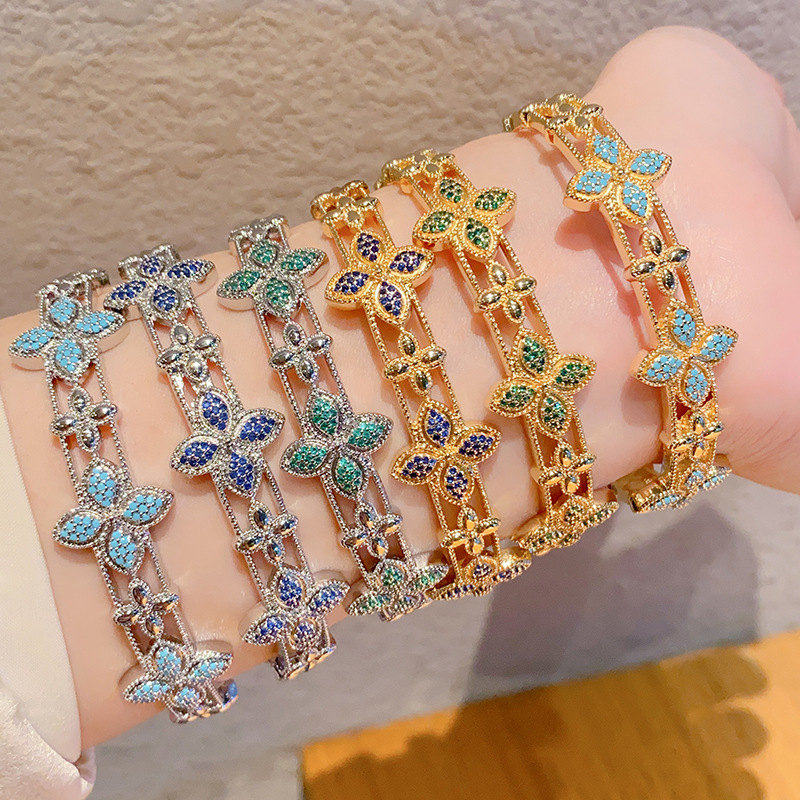 Cross-Border Copper Inlaid Zircon Four-Leaf Clover Bracelet for Women, Japanese and Korean Style, Fashionable and Simple, Full of Diamonds, High-End Jewelry Bracelet for Women, Light