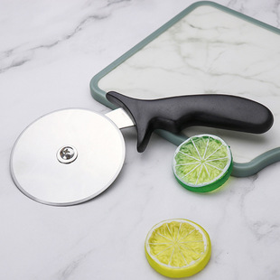 Stainless Steel Pizza Cutter Pizza Special Knife Tool Plastic Handle Round Single Roller Knife Pizza Cutter