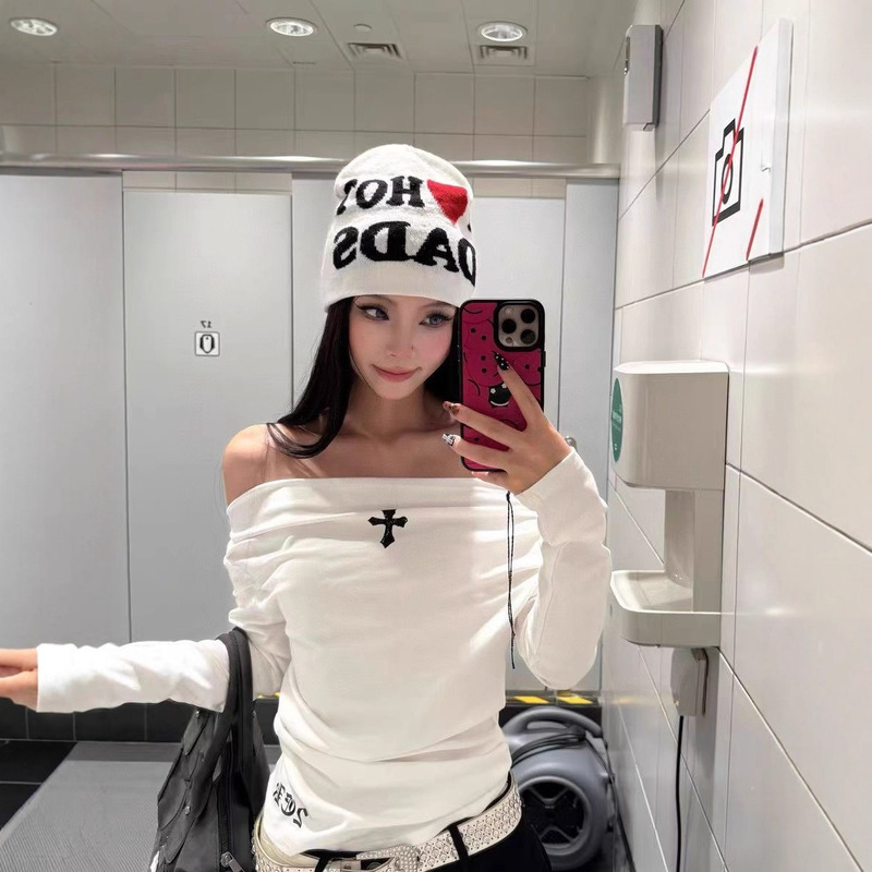 2025早秋新款美式辣妹十字架斜肩长袖女T恤显瘦漏肩一字肩上衣|undefined