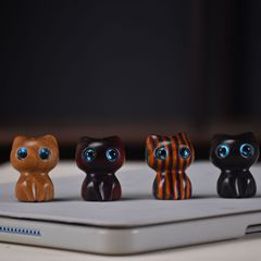 子猫木製キーホルダーネックレスペンダントローズウッド彫刻マホガニー立体象嵌猫ヘッド携帯電話チェーン diy マッチング