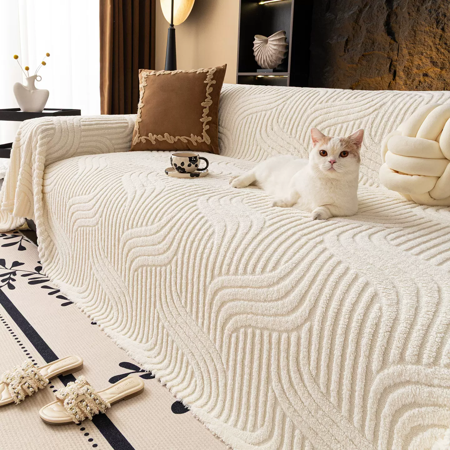 简约风加厚舒棉绒沙发巾2025新款秋冬款沙发毯防位移可机洗盖布巾