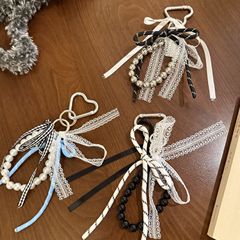 Korean Dongdaemun New Pearl Beaded Lace Bow Keychain Fashion Texture Claw Clasp Pendant Necklace