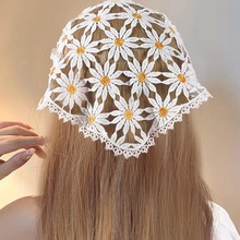 时尚夏季薄款雏菊镂空三角巾发带少女风花朵蕾丝边包头巾纯色绑带