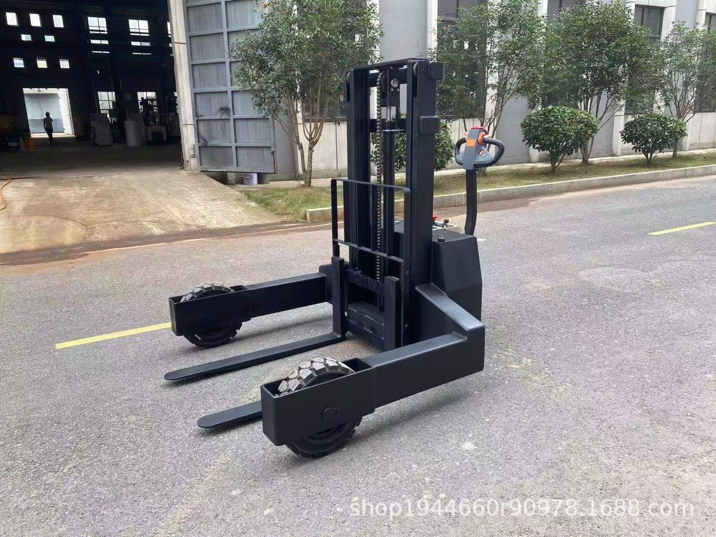 钧力电动液压叉车2吨户外越野堆高车升高装卸车1.5吨升降步行式